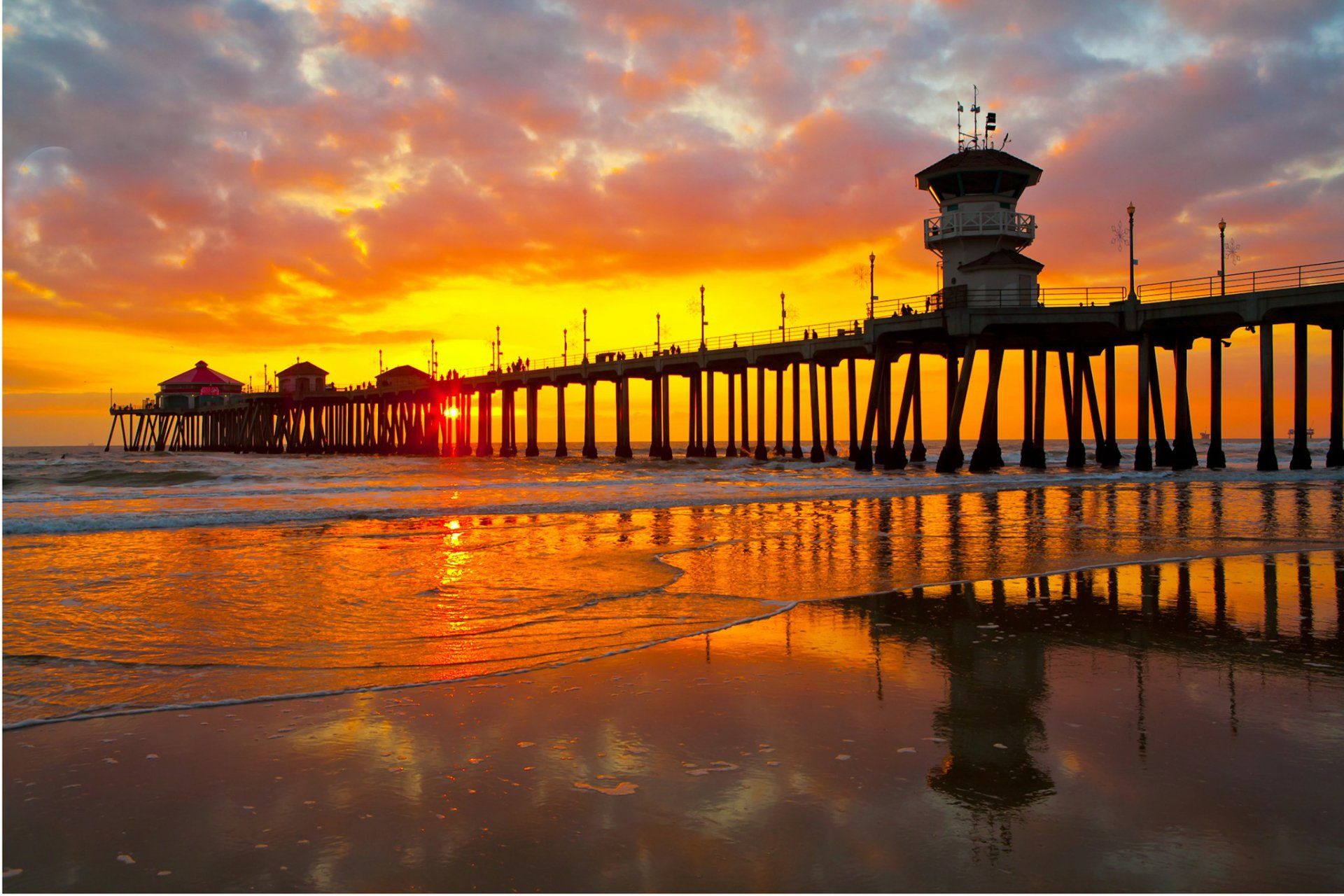 Southern California beach pier at sunset along the Los Angeles coastal bike route